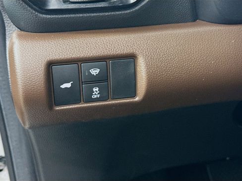 Used 2025 Honda Pilot Elite image 10