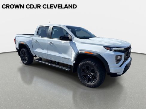 Used 2025 GMC Canyon Elevation w/ Convenience Package AWD/4WD image 2