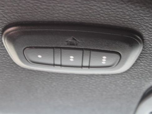 Used 2023 Jeep Wrangler Unlimited w/ Cold Weather Group AWD/4WD image 30