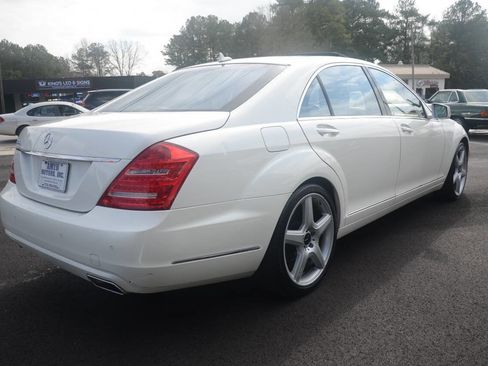 Used 2011 Mercedes-Benz S 550 image 5