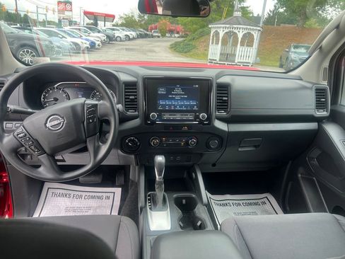 Used 2022 Nissan Frontier S w/ Technology Package image 13