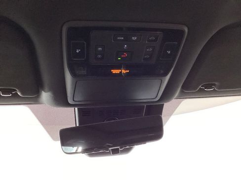 Used 2025 Toyota Grand Highlander AWD Hybrid image 15