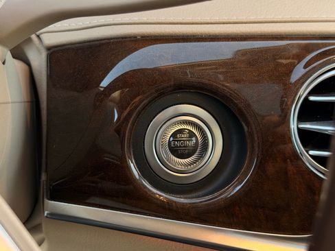 Used 2018 Mercedes-Benz S 560 4MATIC Sedan image 36