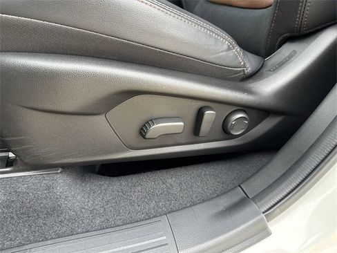 Certified 2025 Subaru Forester Touring w/ Popular Package - Touring image 19