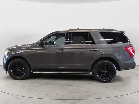 Used 2020 Ford Expedition XLT w/ Equipment Group 202A AWD/4WD image 8