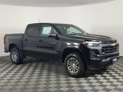 New 2026 Chevrolet Colorado LT w/ LT Convenience Package image 2