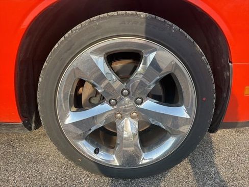 Used 2013 Dodge Challenger R/T image 10