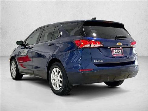 Used 2023 Chevrolet Equinox LS w/ LS Convenience Package FWD image 13