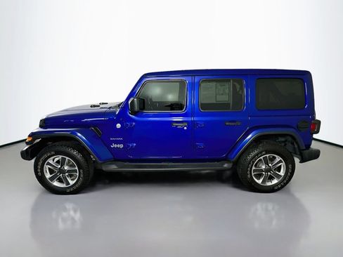 Used 2020 Jeep Wrangler Unlimited Sahara AWD/4WD image 4