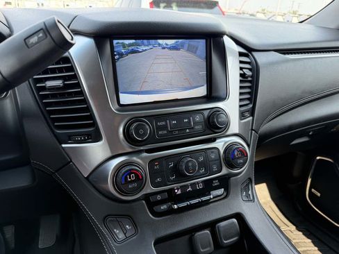 Used 2019 Chevrolet Suburban LT w/ Off-Road Package AWD/4WD image 31