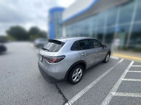 Used 2025 Honda HR-V LX image 6