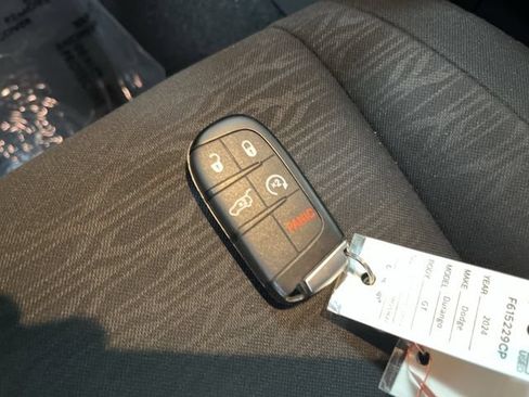 Used 2024 Dodge Durango GT AWD/4WD image 25