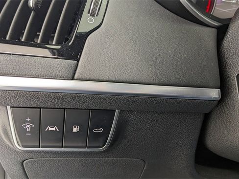 Used 2023 Kia Stinger GT2 image 22