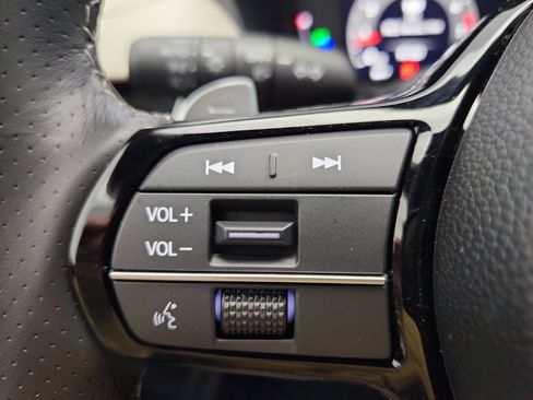 Certified 2025 Acura ADX A-Spec image 12