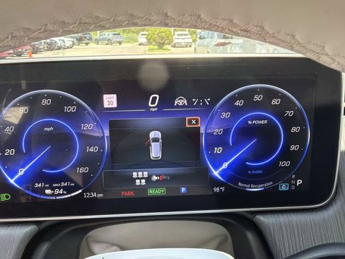 Certified 2023 Mercedes-Benz EQS 450+ SUV image 31