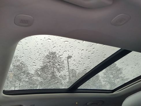 Used 2021 Jeep Grand Cherokee L Limited image 18