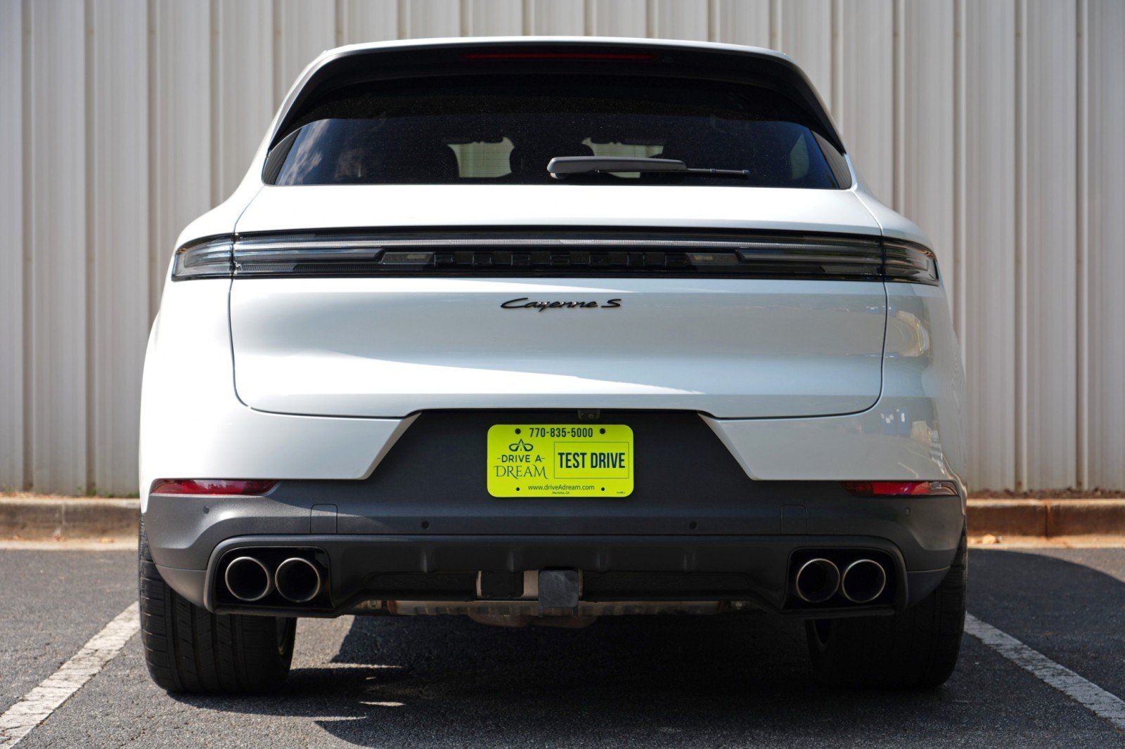 Used 2024 Porsche Cayenne S w/ Sport Chrono Package AWD/4WD image 11