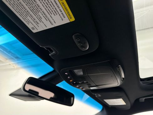 Used 2016 Lincoln MKX Reserve w/ Technology Package AWD/4WD image 28