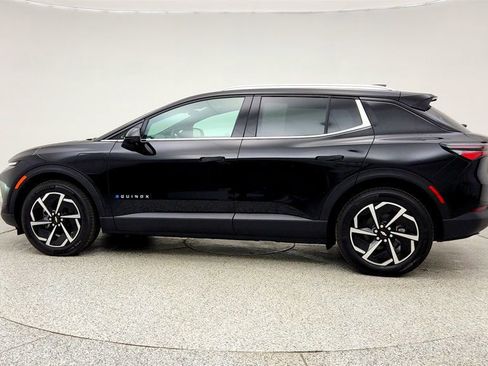 Used 2026 Chevrolet Equinox EV LT image 8