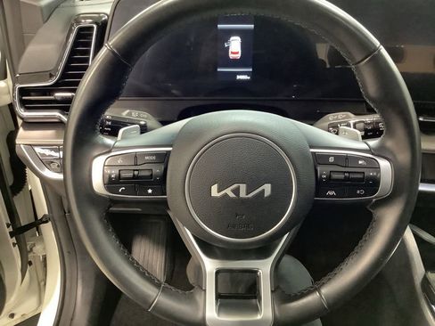 Certified 2024 Kia Sportage EX w/ EX Premium Package image 12