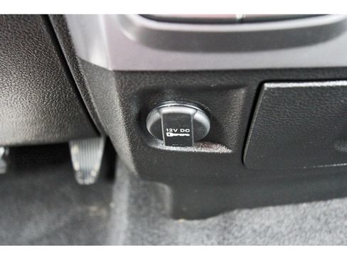 Used 2023 RAM 1500 Classic SLT w/ Electronics Group AWD/4WD image 28