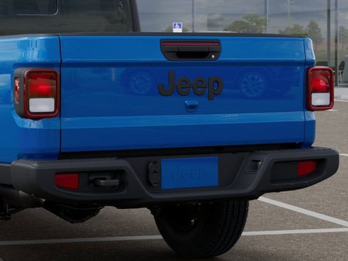 New 2026 Jeep Gladiator Sport AWD/4WD image 13