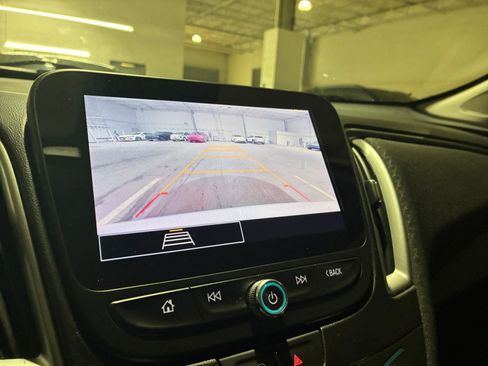 Used 2023 Chevrolet Malibu LT image 23