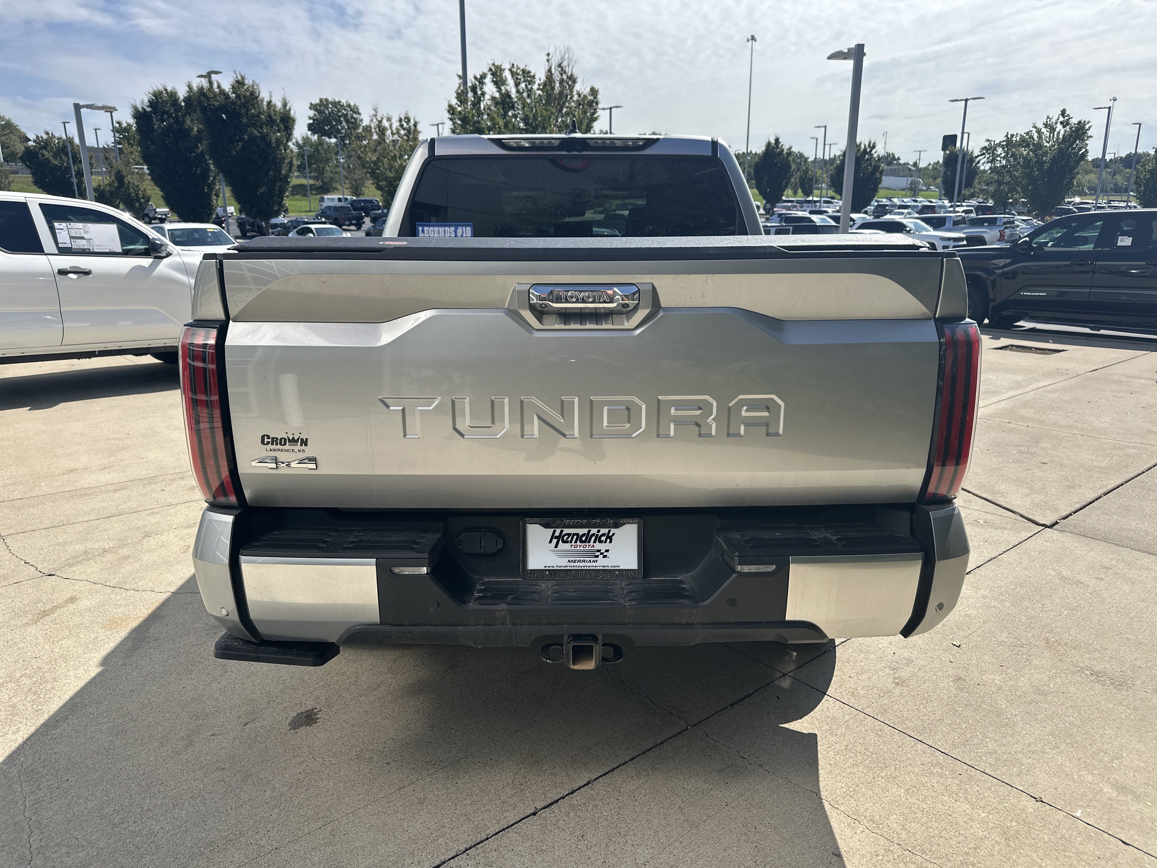 Used 2024 Toyota Tundra Limited AWD/4WD image 8
