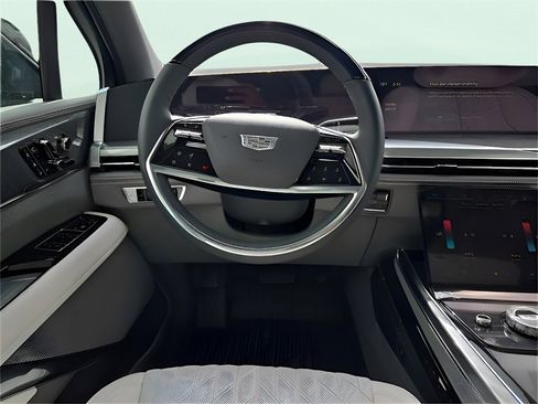 New 2026 Cadillac Escalade IQ Luxury 1 w/ LPO, Floor Liner Package image 21