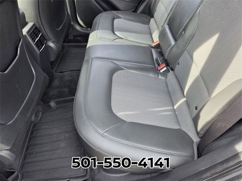 Used 2023 Kia Niro EX image 11