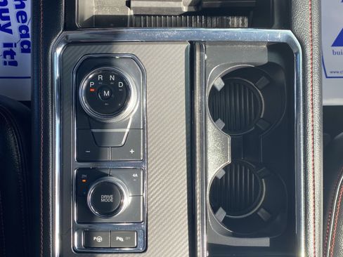 Used 2020 Ford Expedition Limited w/ Equipment Group 303A image 18