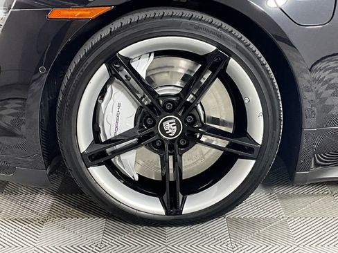 Used 2020 Porsche Taycan AWD/4WD image 28