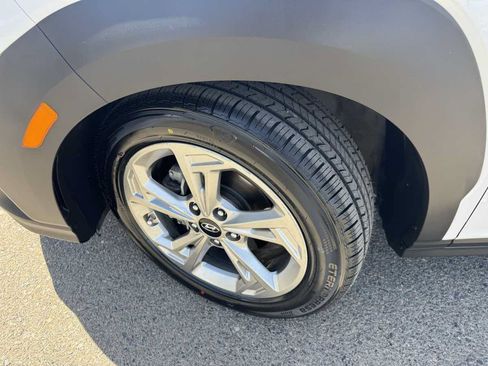 Used 2023 Hyundai Kona SEL FWD image 36