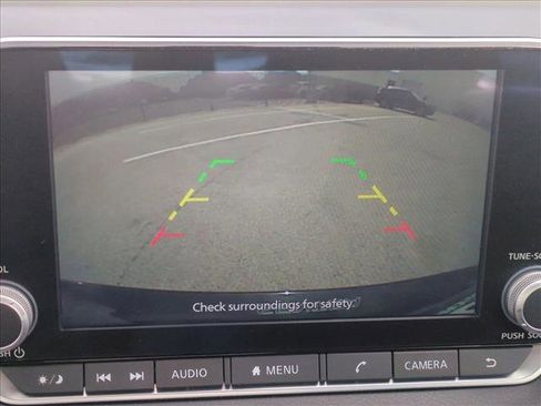 Used 2024 Nissan Sentra SV image 13