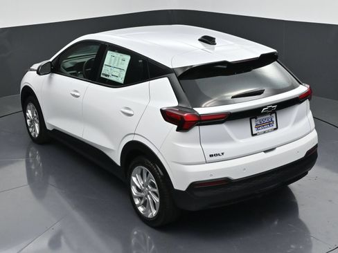 New 2027 Chevrolet Bolt LT FWD image 44