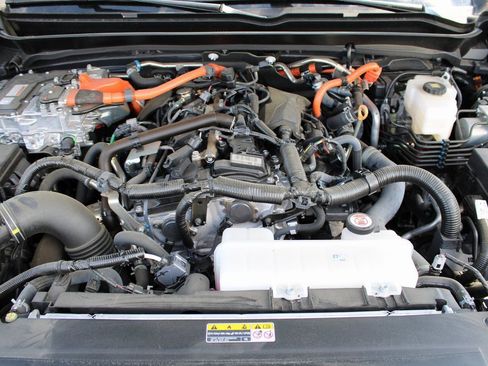 Used 2024 Toyota Tacoma TRD Off-Road image 14