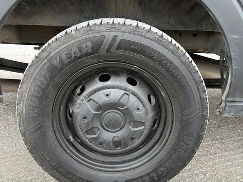 Used 2020 Ford Transit 250 148 High Roof Extended image 18