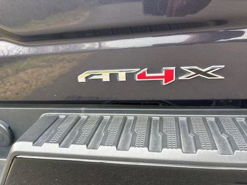 Used 2023 GMC Sierra 1500 AT4X image 14