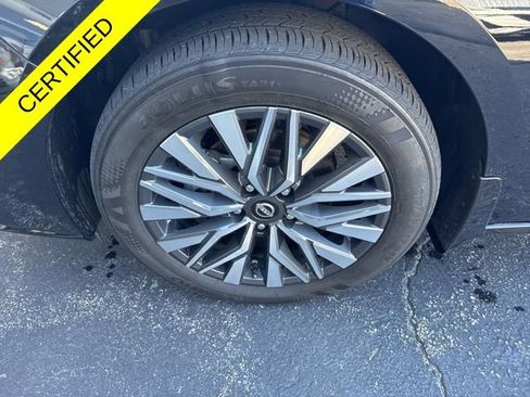 Used 2024 Nissan Altima 2.5 SV AWD/4WD image 29