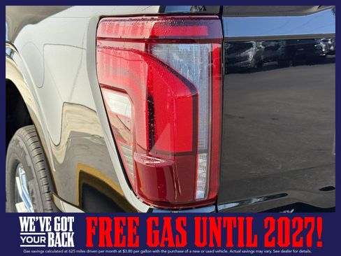 New 2026 Ford F150 Lariat w/ Equipment Group 502A High RWD image 9