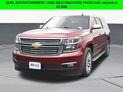 Used 2016 Chevrolet Suburban LTZ image 2