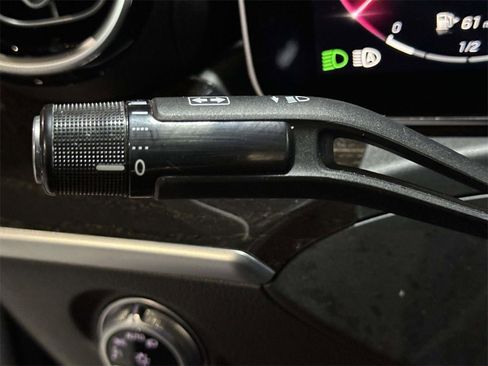 Used 2022 Mercedes-Benz C 300 4MATIC Sedan image 31