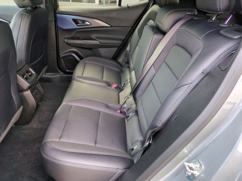 Used 2026 Chevrolet Equinox EV LT w/ Convenience Package II image 24