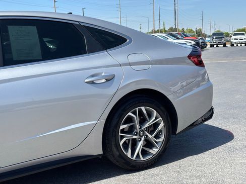 Used 2020 Hyundai Sonata SEL w/ Convenience + Sunroof Package FWD image 7
