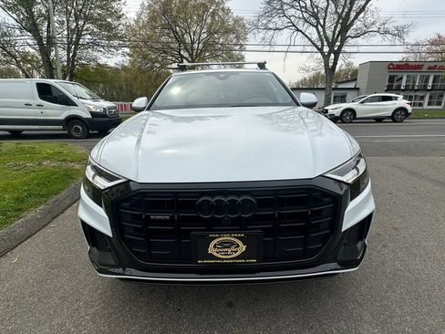 Used 2021 Audi Q8 Premium Plus w/ Premium Plus Package AWD/4WD image 2