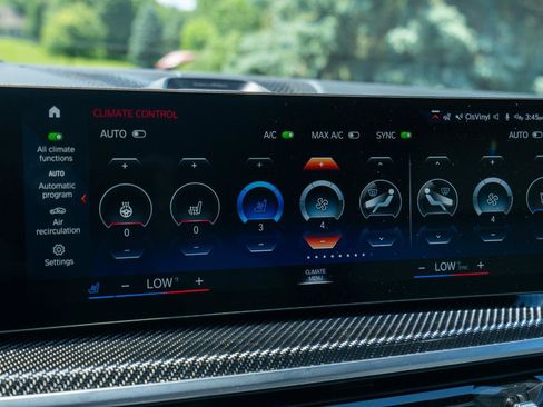 Used 2023 BMW X7 M60i w/ Executive Package AWD/4WD image 44