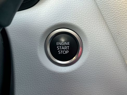 Certified 2024 Toyota Corolla SE FWD image 18