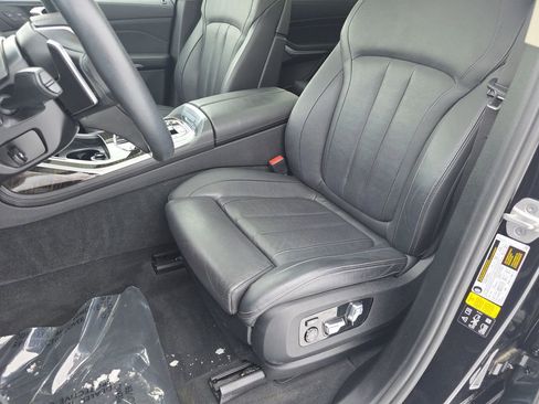 Used 2021 BMW X7 xDrive40i w/ Premium Package image 20