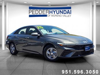 Certified 2025 Hyundai Elantra SE