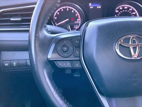 Used 2022 Toyota Camry SE image 22